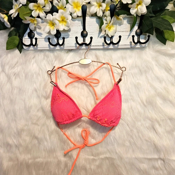 G21 Lace Overlay Classic String Bikini Top - Picture 2 of 4